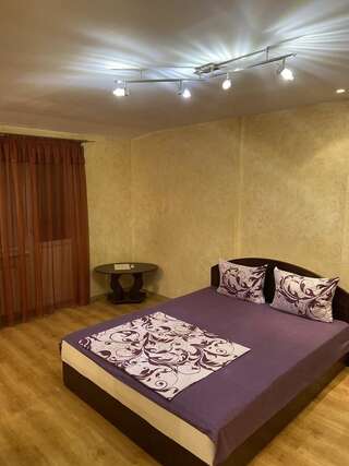Апартаменты Apartment in the city center Херсон Апартаменты-студио-1