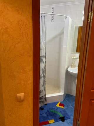 Апартаменты Apartment in the city center Херсон Апартаменты-студио-13