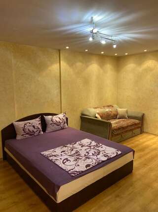 Апартаменты Apartment in the city center Херсон Апартаменты-студио-9