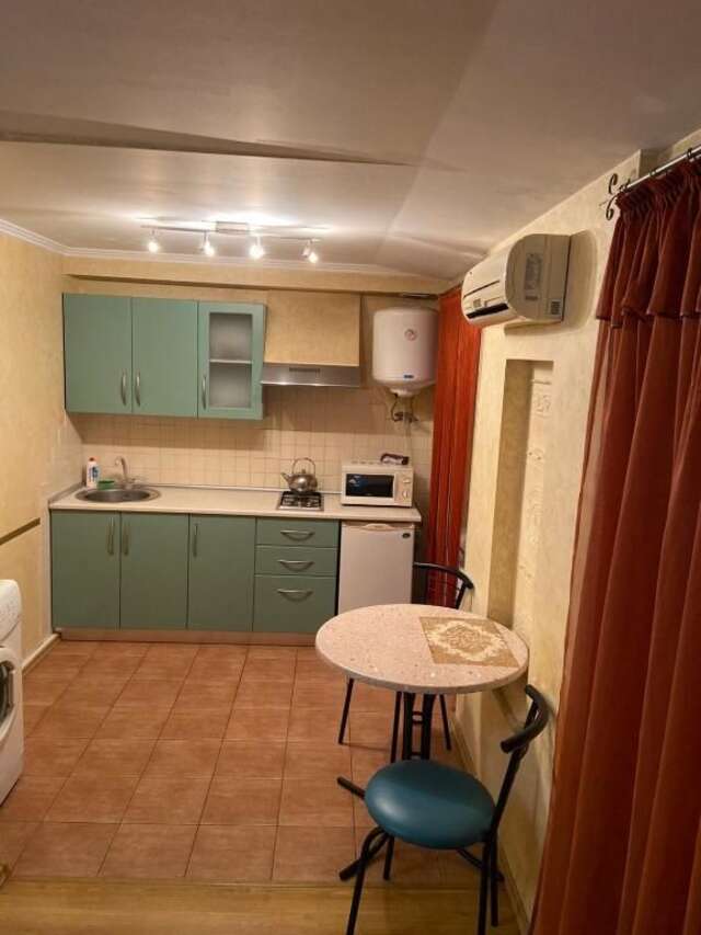 Апартаменты Apartment in the city center Херсон-14