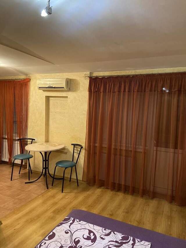 Апартаменты Apartment in the city center Херсон-6